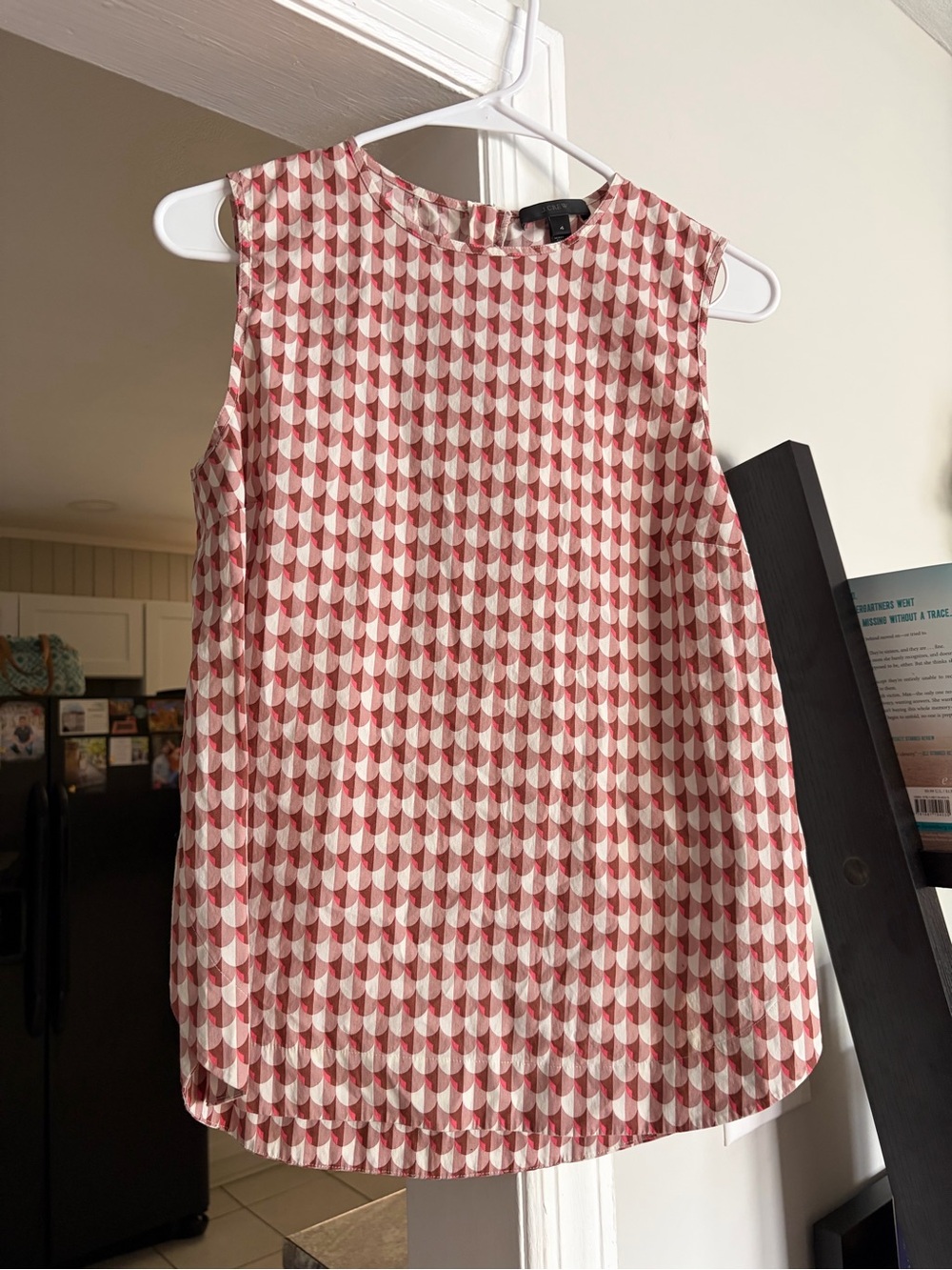 J. Crew Pink & Cream Scallop-Print Shell Top
